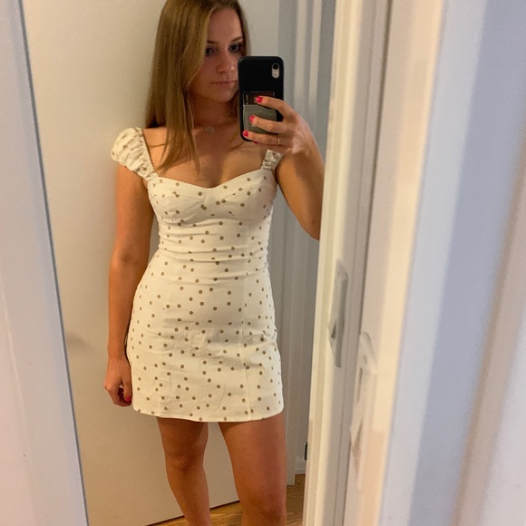 Polka Dot Fit & Flare in Tan & White
LPA size small - Picture 2 of 2